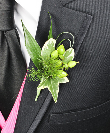 This prom boutonniere features the color green throughout every aspect.